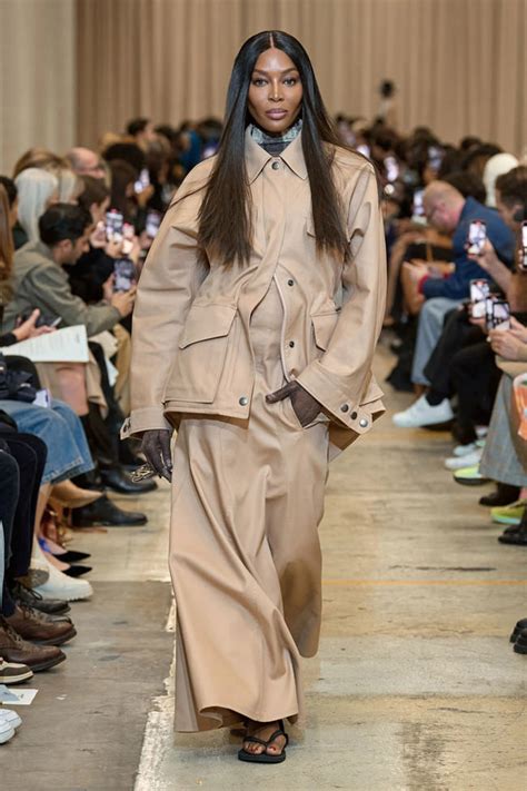 london fashion week 2023 Burberry